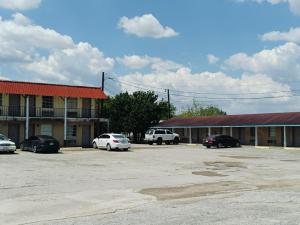 Fotografie z fotogalerie ubytování Woodfield Inn & Suites Hotel O, Yoakum TX 111 v destinaci Yoakum