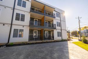 Το κτήριο όπου στεγάζεται  το διαμέρισμα