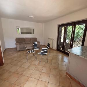 Χώρος καθιστικού στο Villa Claudia