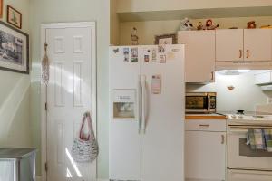 Φωτογραφία από το άλμπουμ του Carrboro Quaint! 2 Mi to Heart of Chapel Hill! σε Carrboro