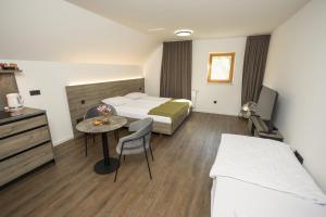 Φωτογραφία από το άλμπουμ του 4 Elements Resort Bled σε Bohinjska Bela
