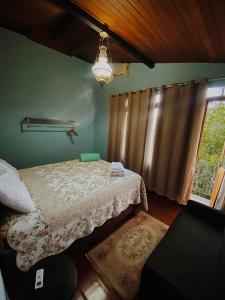Ένα ή περισσότερα κρεβάτια σε δωμάτιο στο Cozy house