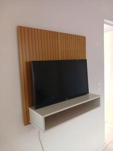 Μια τηλεόραση ή/και κέντρο ψυχαγωγίας στο Casa Recanto