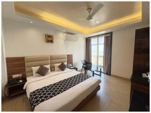 Φωτογραφία από το άλμπουμ του Hotel Palace Golden R-Rivera with Cafe & Swimming Pool σε Puri