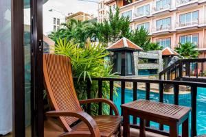 Bazen u objektu Nipa Resort, Patong Beach - SHA Extra Plus ili u blizini