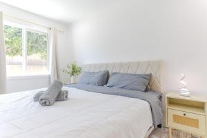Φωτογραφία από το άλμπουμ του Cozy & Brand New 3BR Home in West Covina σε West Covina
