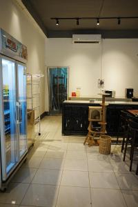 Kuchyň nebo kuchyňský kout v ubytování Witcher Hostel