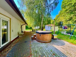 Κήπος έξω από το 12 Dębów