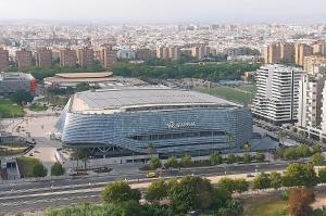 a view of a large building in a city at Espectacular Loft Piscina y Terraza - Roig Arena - Las Ciencias - Ruzafa - Valencia Centro in Valencia
