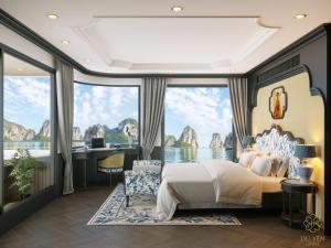 Ένα ή περισσότερα κρεβάτια σε δωμάτιο στο Du Yen Cruise