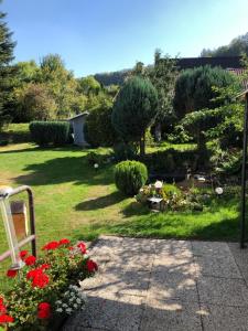 Κήπος έξω από το Jolie Appartement Bei Kassel