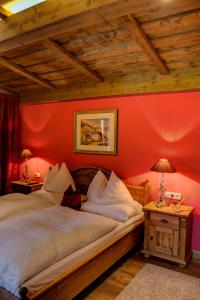 Posteľ alebo postele v izbe v ubytovaní Serviced Apartments VILLA LICHT