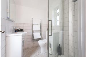 Ένα μπάνιο στο Sandbanks Seaside Escape Private Beachfront Access