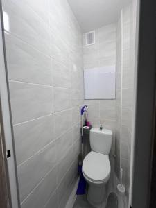 Ванная комната в Cozy Stay 55