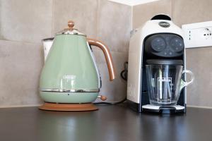 Plateau bouilloire dans l'établissement Casa di Mia Zia Bed & Wine - Villa Uve