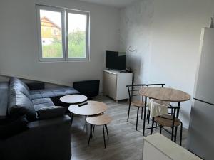 Un lugar para sentarse en Garsonjera,u Kotezu Poseban ulaz,