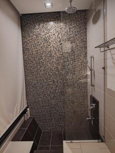 Ένα μπάνιο στο Swiss Garden Residence by Offex Suites KL