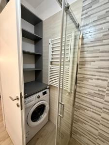 Ванная комната в Altheda Living Cuza Voda 29-23
