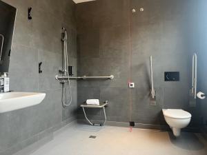 Un baño de ibis Madrid Norte Las Tablas