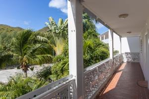 Balkón nebo terasa v ubytování Anse Marcel Cove Suites