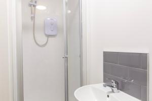 Ένα μπάνιο στο Radstock Road - Room 1