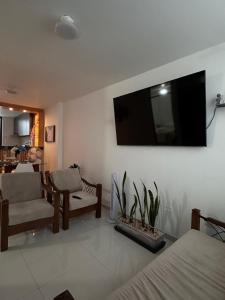 Μια τηλεόραση ή/και κέντρο ψυχαγωγίας στο VIP House