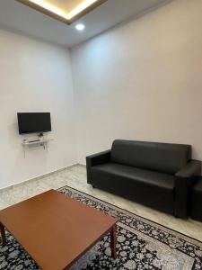 TV a/nebo společenská místnost v ubytování Villa Panglima Private Pool