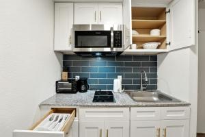 Cuina o zona de cuina de Centro Flats 339 I Comfy and Spacious Studio