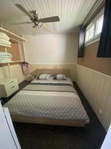 Postel nebo postele na pokoji v ubytování Maison climatisée Bassin d'Arcachon, port et plage à 800m