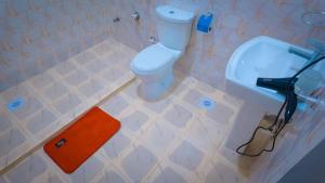 Ένα μπάνιο στο Farashuu Luna Villas