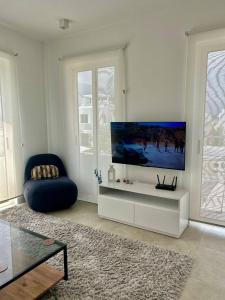 TV/trung tâm giải trí tại Terra Vista