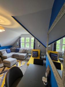 Galeriebild der Unterkunft Sleek & Vibrant - 8ight Havens Folkestone in Folkestone