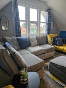 Galeriebild der Unterkunft Sleek & Vibrant - 8ight Havens Folkestone in Folkestone + 37 Fotos