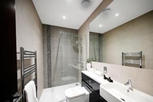 Ένα μπάνιο στο Milburn Retreat +54 φωτογραφίες