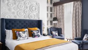 Ένα ή περισσότερα κρεβάτια σε δωμάτιο στο Hotel Indigo - Bath by IHG