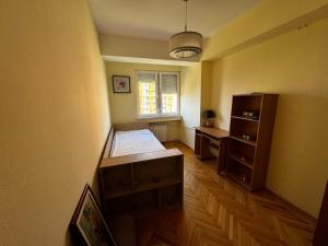 Afbeelding uit fotogalerij van Bela Apartment in Skopje