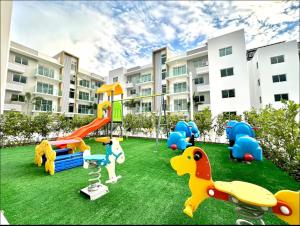 Herní místnost nebo prostor pro děti v ubytování Modern Penthouse Albarobello Residences