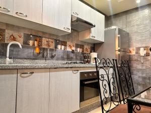 Kuchyň nebo kuchyňský kout v ubytování Dar Mina - Appartement Agadir