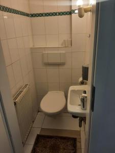 Koupelna v ubytování Wohnen auf Zeit HF