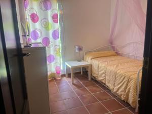 Ένα ή περισσότερα κρεβάτια σε δωμάτιο στο LA CASA del CASTAÑO