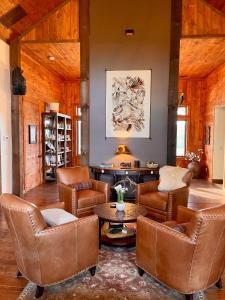 Χώρος καθιστικού στο The Dogwood Inn