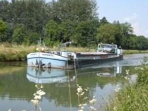 Fotografie z fotogalerie ubytování Gîte Confortable avec Terrasse et Jardin Clôturé - FR-1-611A-10 v destinaci Vouécourt + 2 fotografie