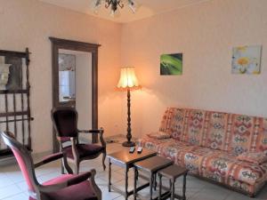 Φωτογραφία από το άλμπουμ του Gîte familial avec cour et terrain clos au cœur de Ferrière-et-Lafolie, proche Mairie et autoroute A5. - FR-1-611-3 σε Ferrière-et-Lafolie +5 φωτογραφίες