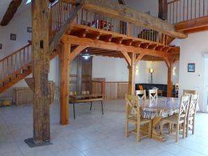 Fotografie z fotogalerie ubytování Maison conviviale avec garage, 3 chambres, terrasse fermée et accessible aux personnes handicapées - FR-1-611-25 v destinaci Vignes-la-Côte