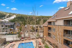 an aerial view of a residential neighborhood with houses at Dakota Lodge 8512 by Summit County Mountain Retreats in Snake River Health Services Incorporated Heliport