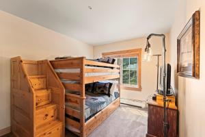 Postel nebo postele na pokoji v ubytování Expedition Station 8603 by Summit County Mountain Retreats + 28 fotografií