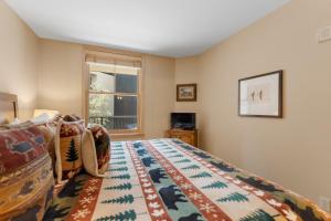 Postel nebo postele na pokoji v ubytování Silver Mill 8171 by Summit County Mountain Retreats + 45 fotografií