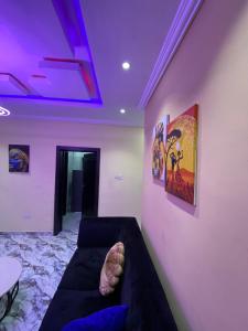 Fotografie z fotogalerie ubytování Brand new 2 bedroom with 24 hours power and internet v destinaci Ijesa-Tedo