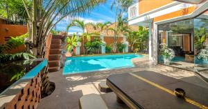 Hồ bơi trong/gần TUCHELAND Luxury Pool Villa Pattaya Walking Street 7 Bedrooms +27 ảnh