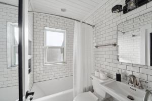 Gallery image of Charming 3 bedroom house in lovely Como Neighborhood Saint Paul in Saint Paul